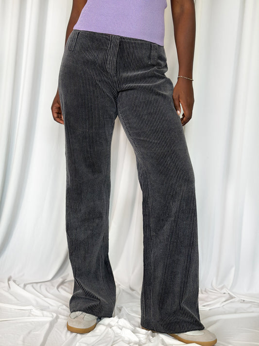 Pantalon gris foncé [L]