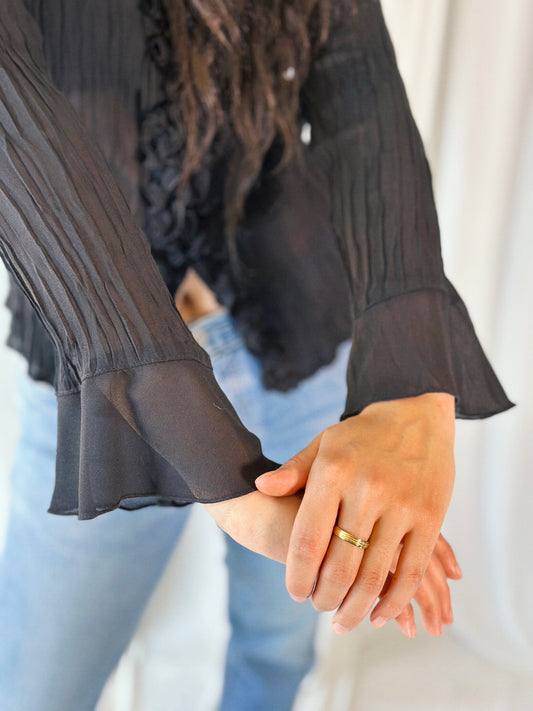 Ruffle Blouse [M]